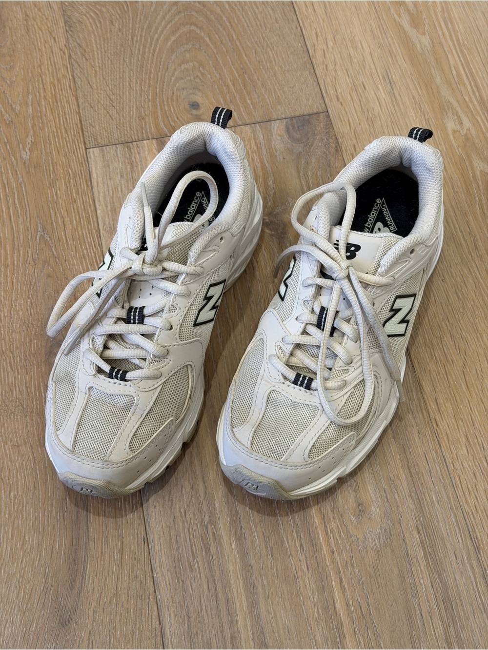 New Balance 530 sneakers